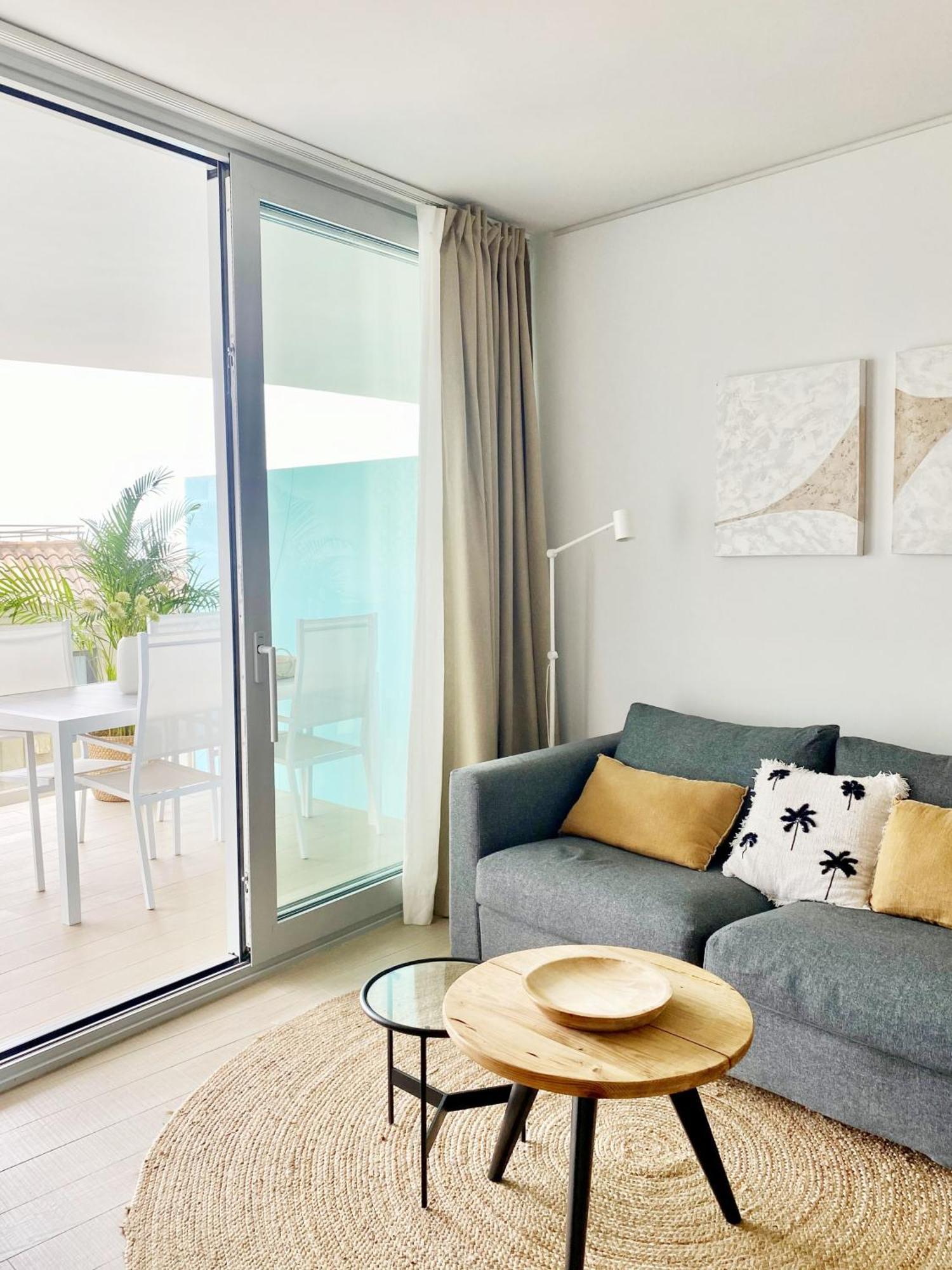 Fantastic Apartment In The Wave Just Steps From Carvajal Beach - Pool And Free Parking Fuengirola Exterior photo