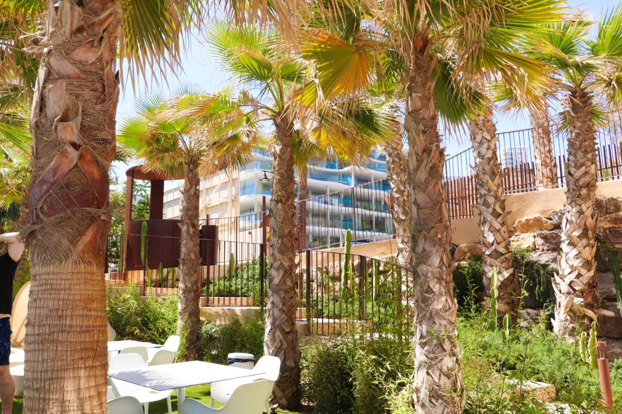 Fantastic Apartment In The Wave Just Steps From Carvajal Beach - Pool And Free Parking Fuengirola Exterior photo